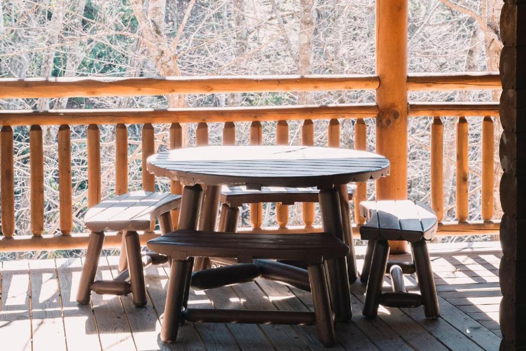 Nature'S Paradise 세비어빌 외부 사진